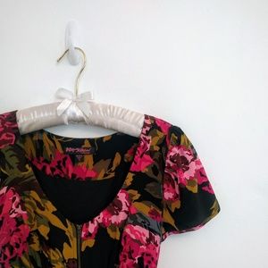 Betsey Johnson Dres